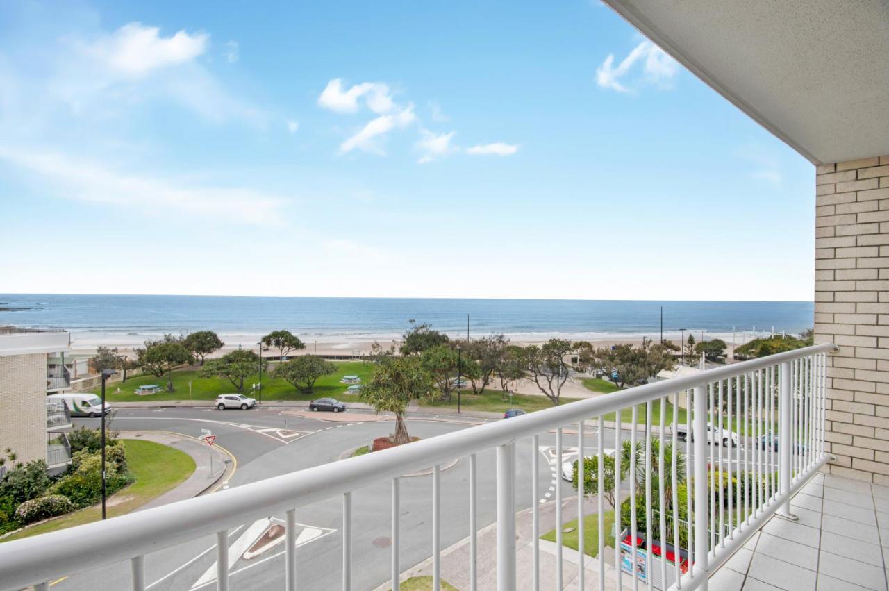 Capeview Apartments - Right On Kings Beach Калаундра Экстерьер фото