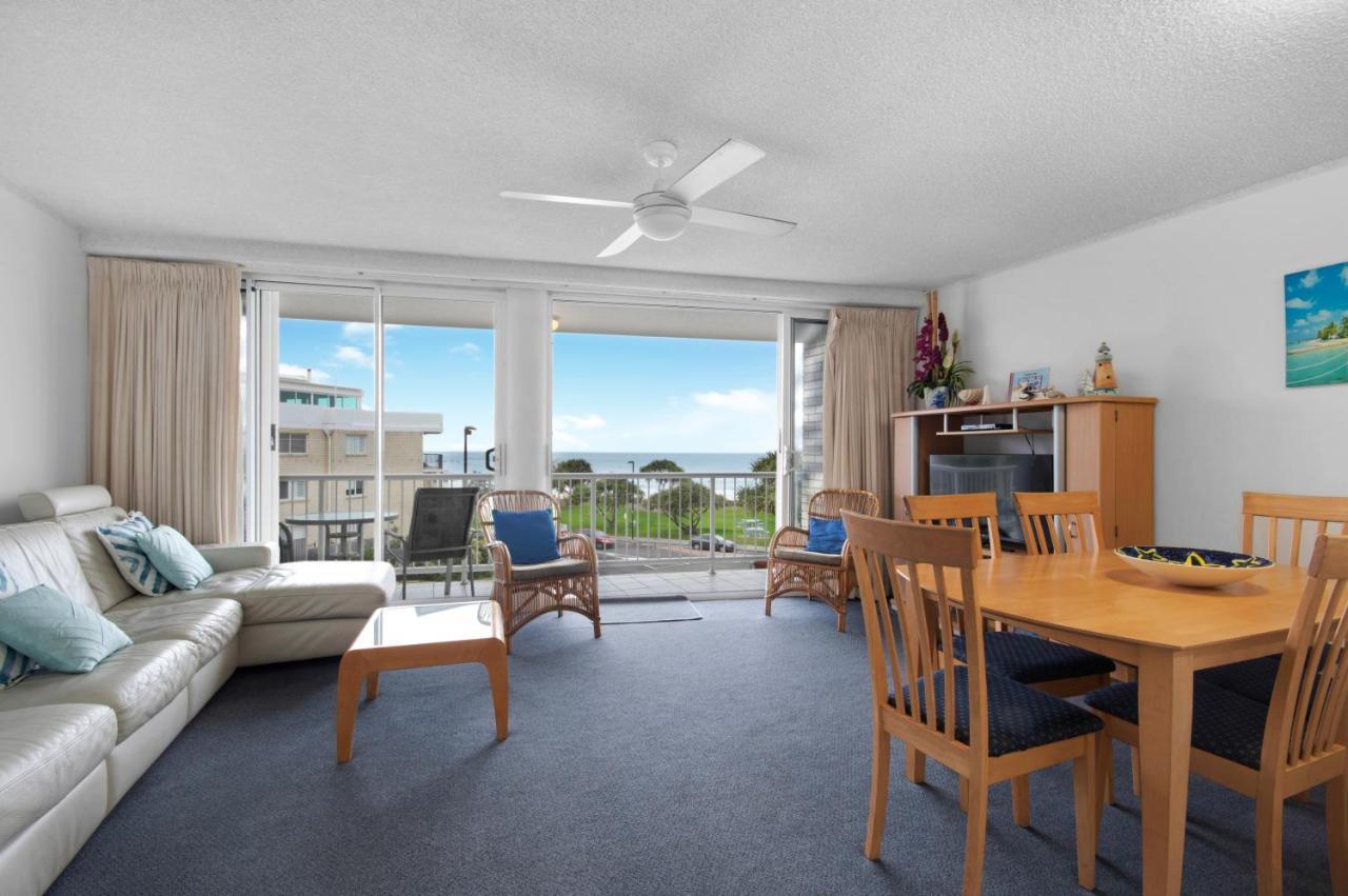 Capeview Apartments - Right On Kings Beach Калаундра Экстерьер фото